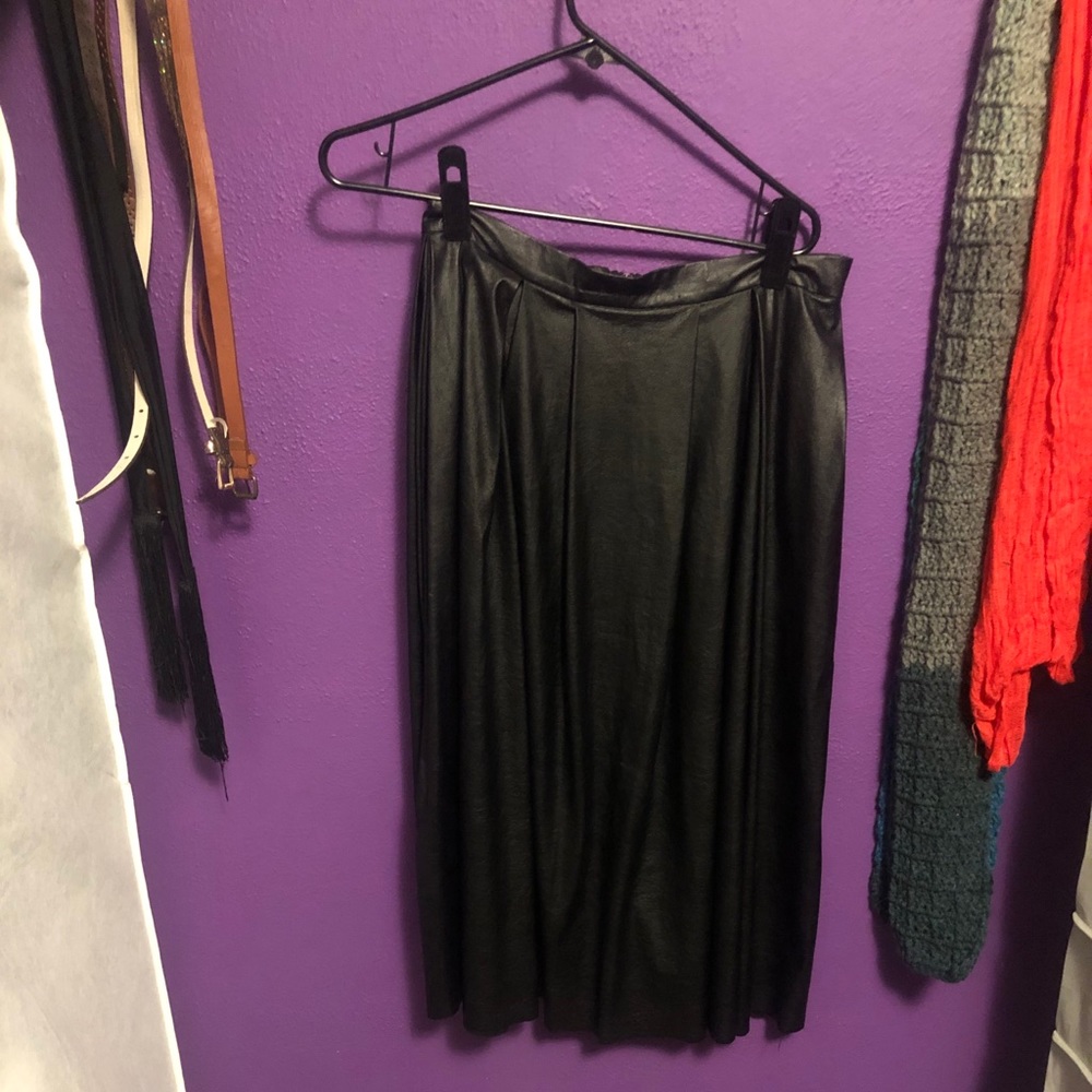 Faux leather ankle length skirt